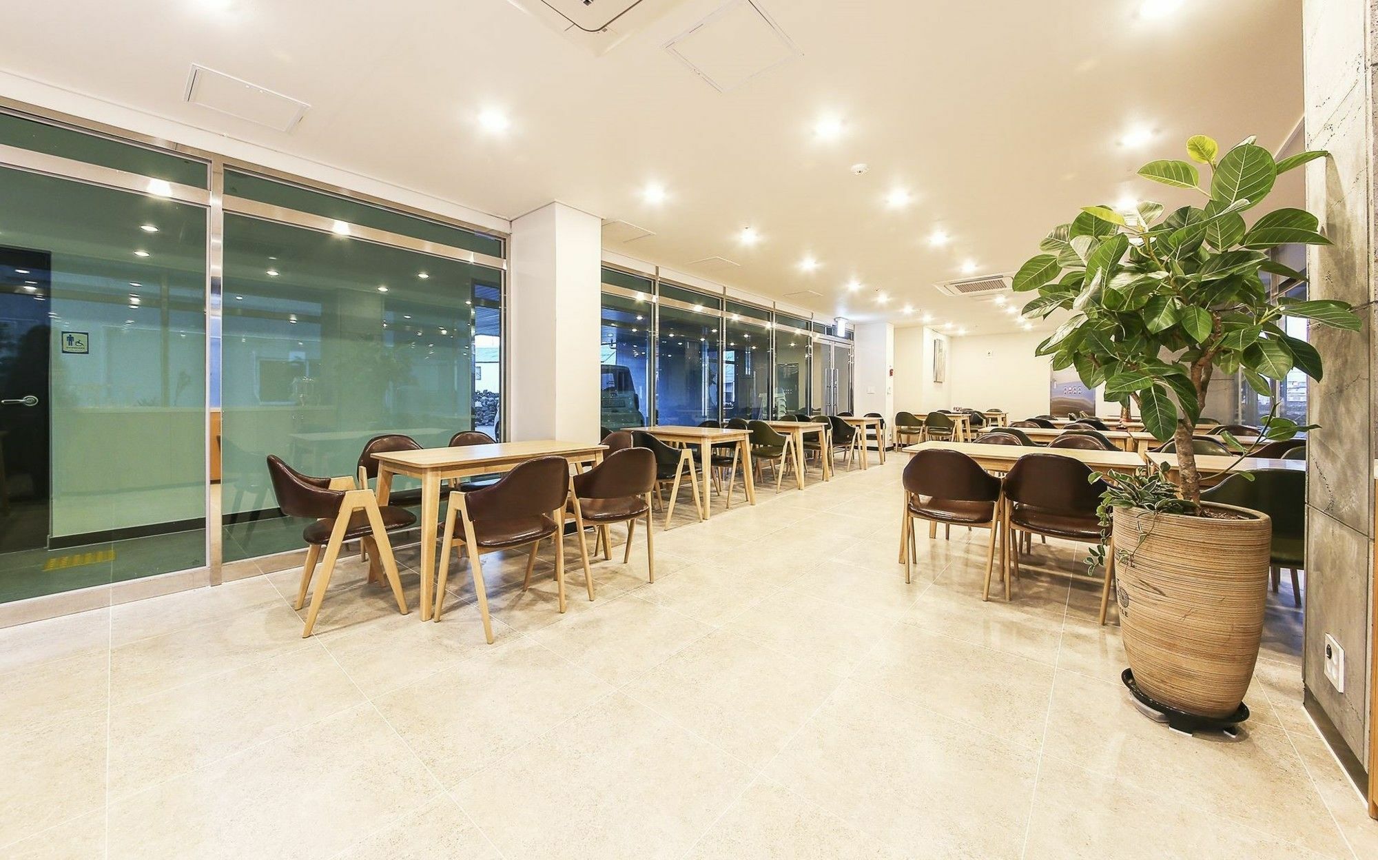 Sunrise Hotel Supjikoji Сеогвипо Екстериор снимка