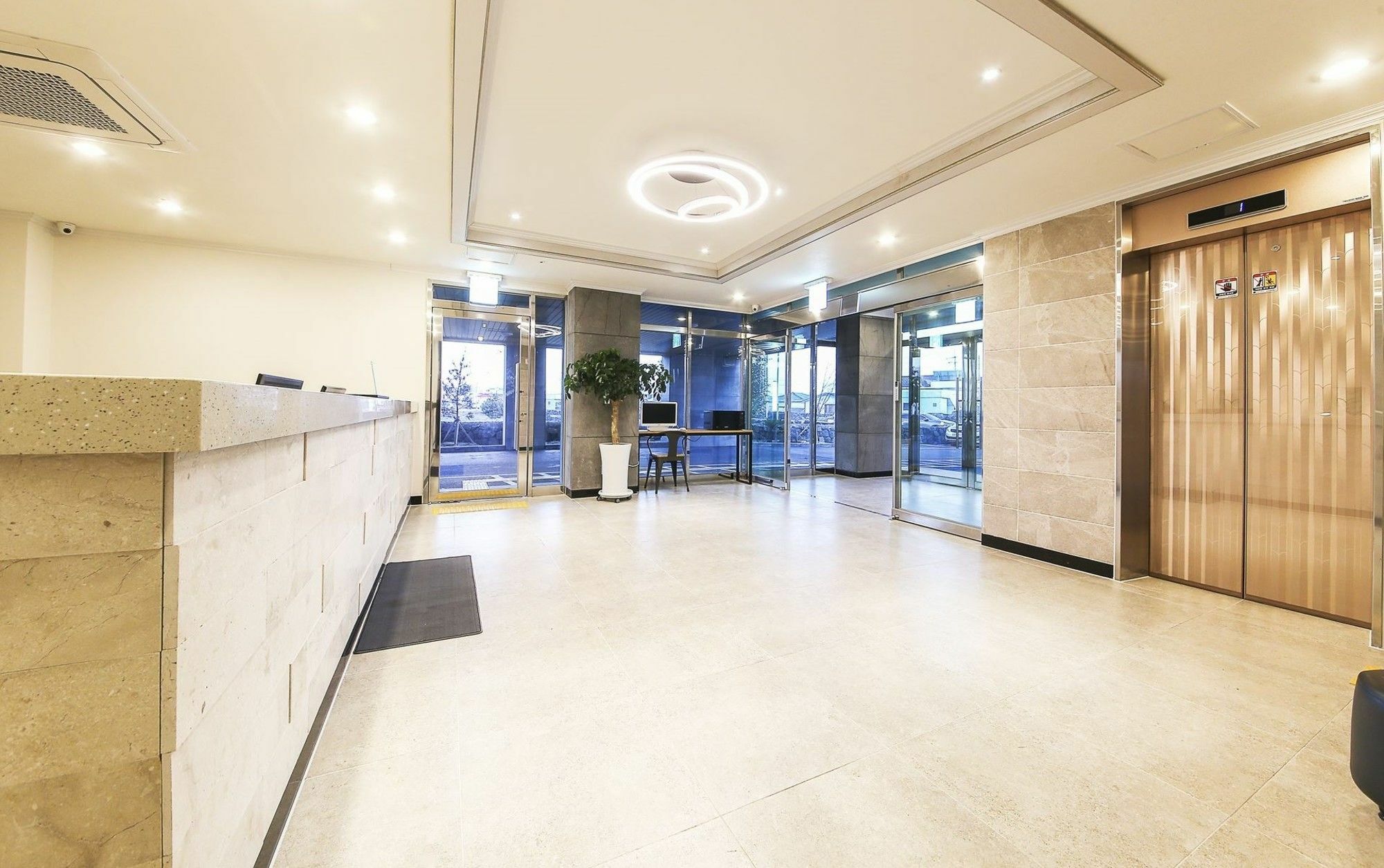 Sunrise Hotel Supjikoji Сеогвипо Екстериор снимка