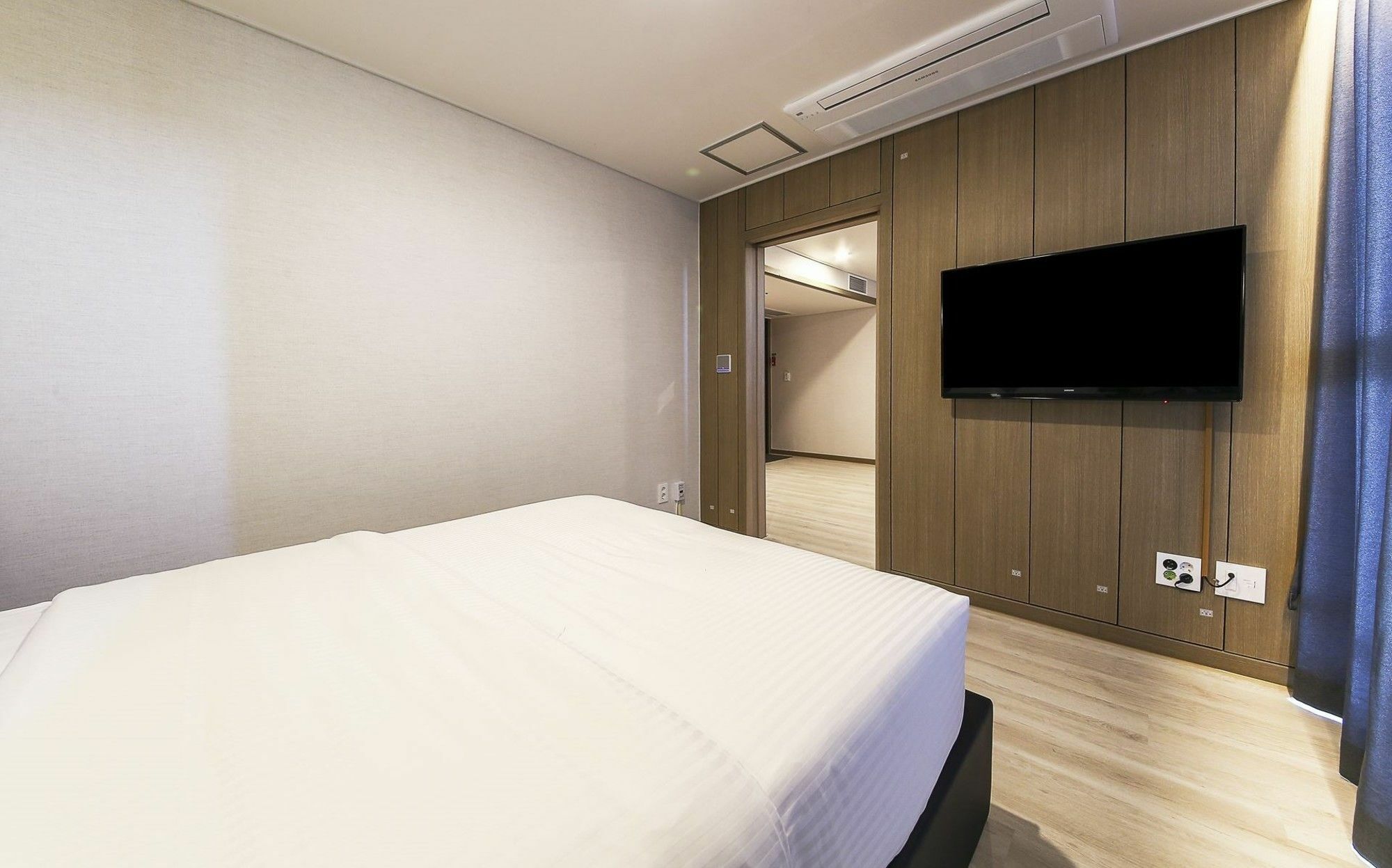 Sunrise Hotel Supjikoji Сеогвипо Екстериор снимка