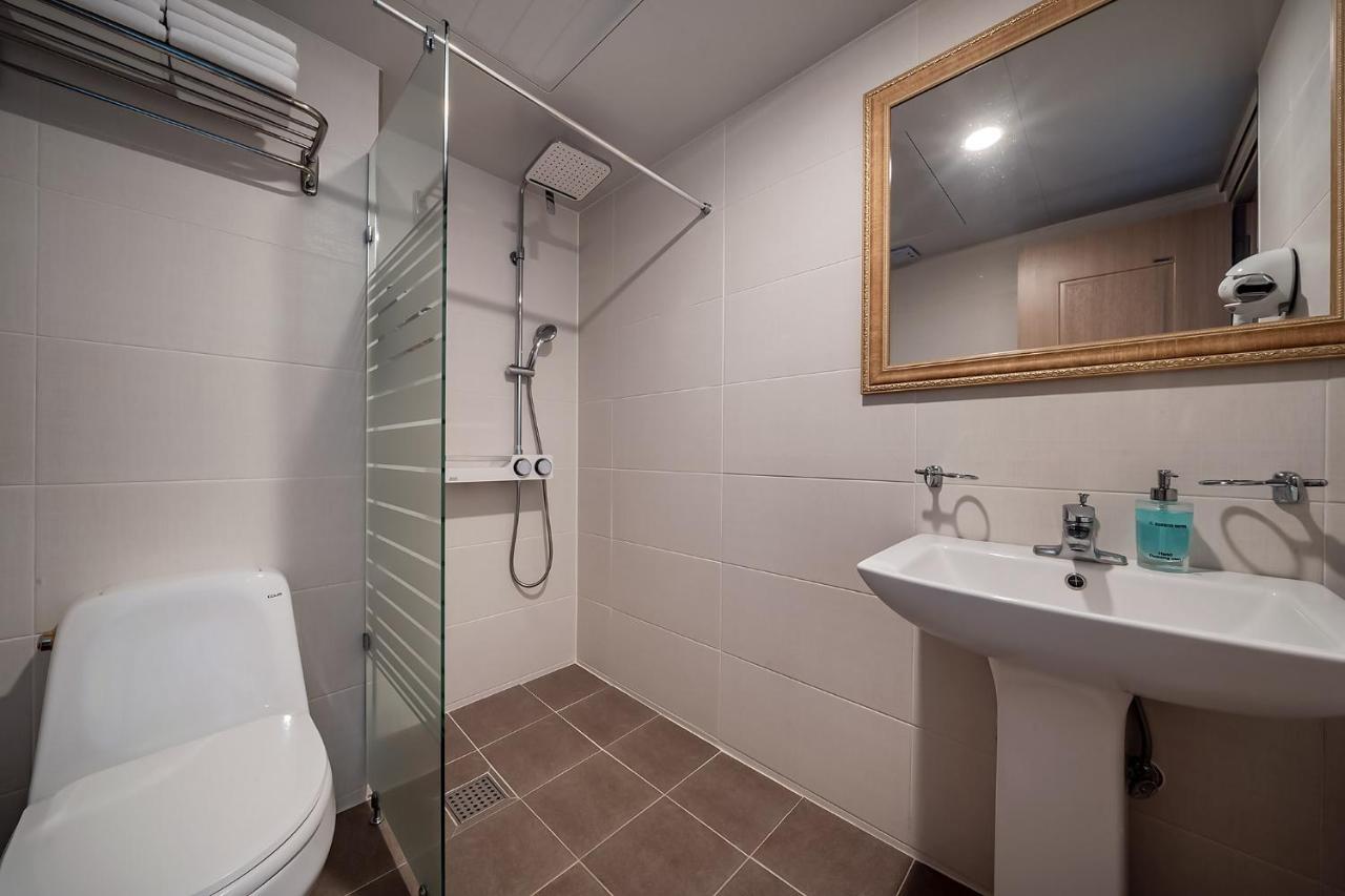 Sunrise Hotel Supjikoji Сеогвипо Екстериор снимка