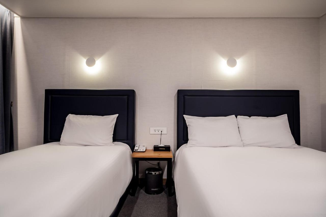 Sunrise Hotel Supjikoji Сеогвипо Екстериор снимка
